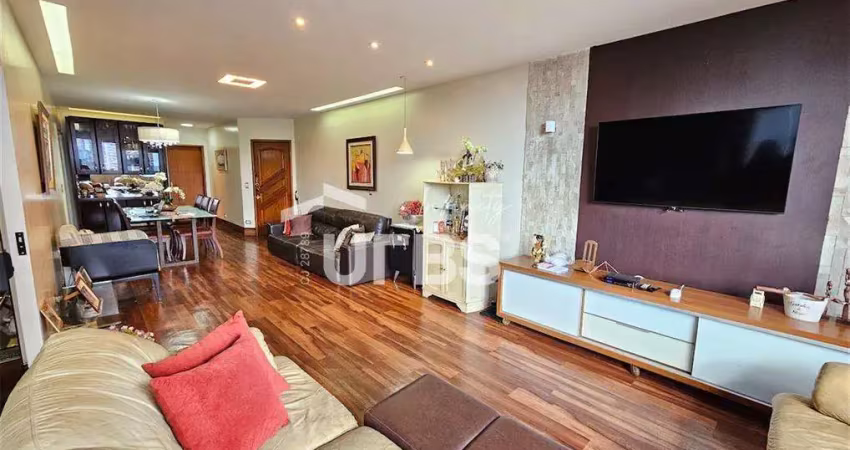 Apartamento com 3 suítes no centro de Goiania