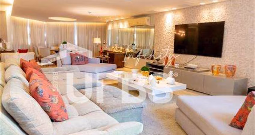Apartamento super requintado com 6 quartos - Solar Marista