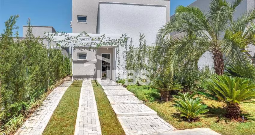 Sobrado moderno com 3 suítes no Jardins Cannes