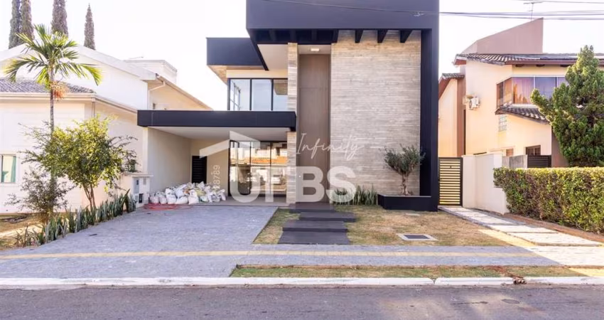 Jardins Madri - Casa de Condomínio 5 quartos, sendo 5 suítes