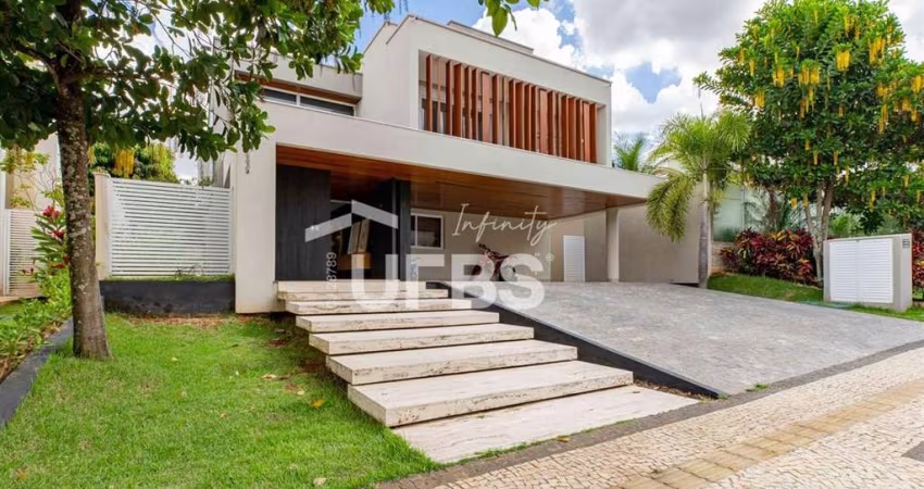 Alphaville Araguaia - Casa de Condomínio 5 quartos, sendo 5 suítes