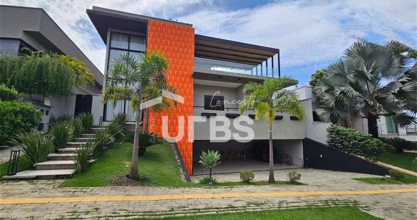 SOBADO EM CONDOMINIO FECHADO