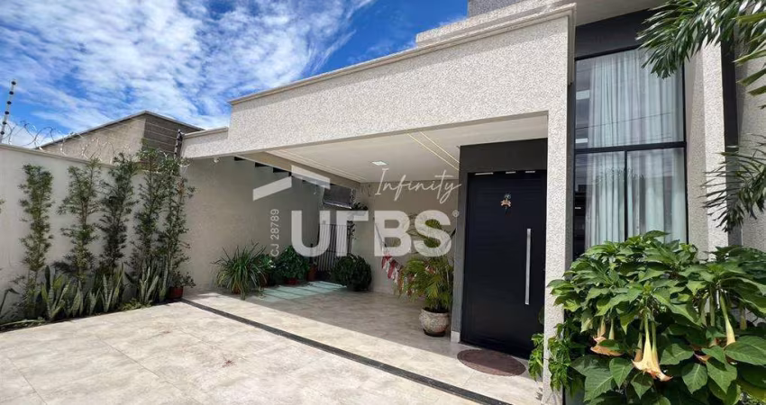 0 - Casa 3 quartos, sendo 1 suíte