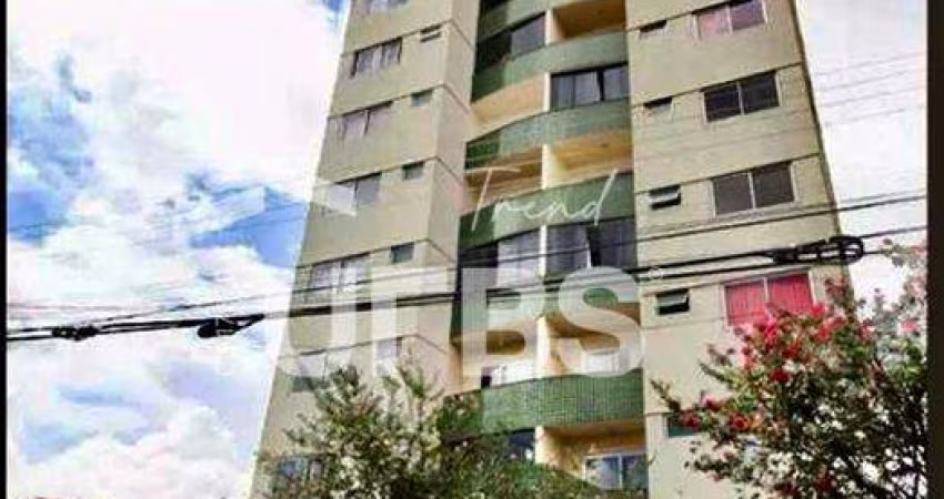 Apartamento à venda com 2 quartos (1 suíte) próximo à Praça da Cemaco