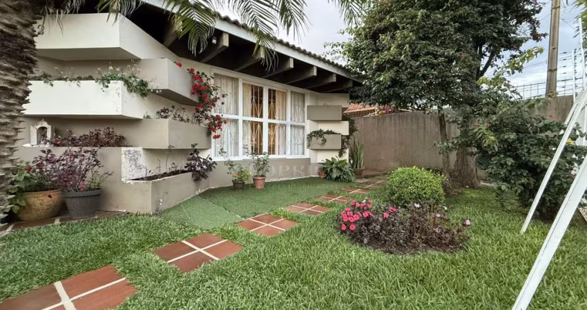 Casa com 4 quartos à venda na Rua Salomão Tuma, 32, Estrela, Ponta Grossa
