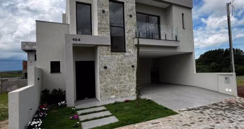 Sobrado 3 suítes condomínio no Jardim Carvalho