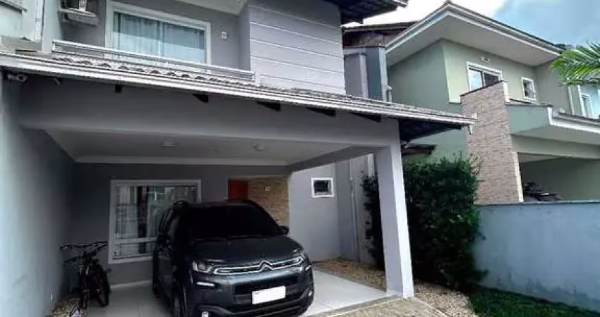 Sobrado com 3 quartos, Vila Nova, Joinville - R$ 690 mil, Cod: 287