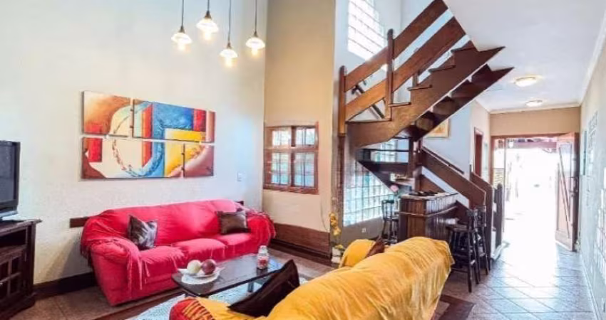 Casa para Venda em Santo André, Campestre, 3 dormitórios, 3 suítes, 1 banheiro, 5 vagas