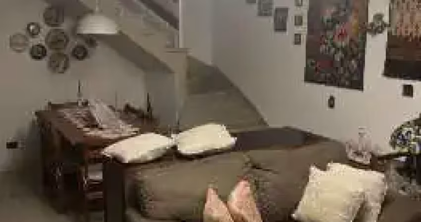 Sobrado para Venda em São Bernardo do Campo, Vila Euclides, 2 dormitórios, 2 banheiros, 2 vagas