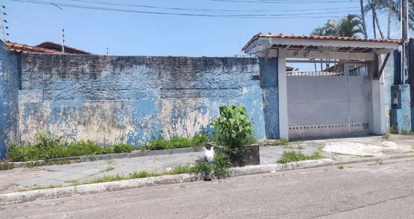 TERRENO 11X50 C/ CASA DE 134 m², 250 mts DA PRAIA. JARDIM REAL, PRAIA GRANDE SP.