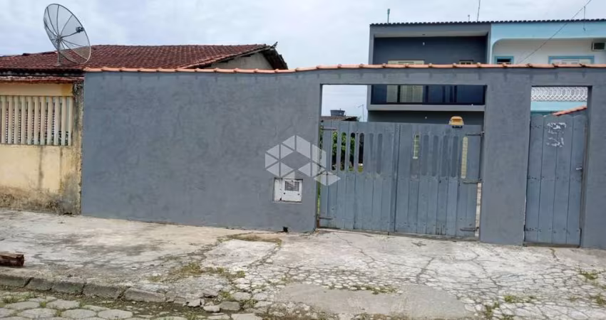 Sobrado com 3 quartos à Venda, BALNEÁRIO ITAÓCA - Mongaguá