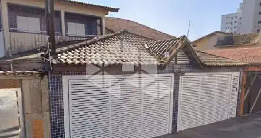 OPORTUNIDADE!!!  CASA EM CONDOMÍNIO C/ PLANEJADOS, 02 DORMS. (02 SUITES) 01 VAGA. GUILHERMINA, PRAIA GRANDE SP.
