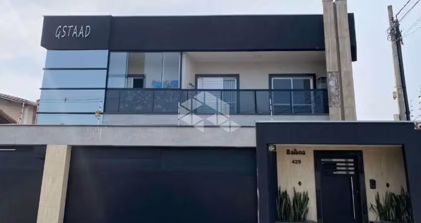 Oportunidade!!! casa em condomínio, 02 dorms, 01 vaga, 61,40 m² de área útil. ocian, praia grande sp.