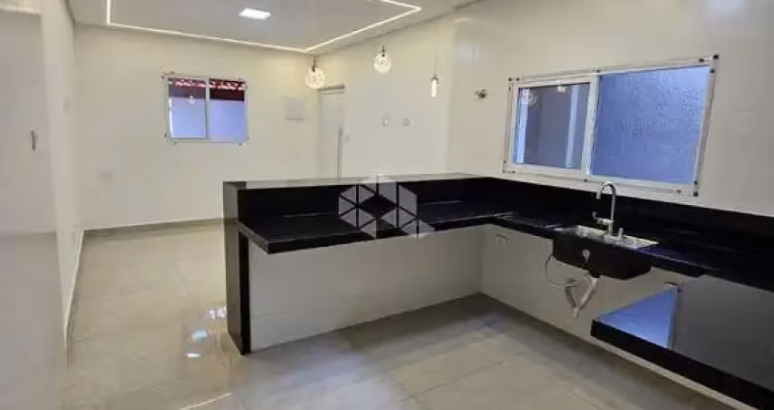 Casa com 2 quartos à venda na Rua Vinte e Seis de Janeiro, 761, Vila Mirim, Praia Grande