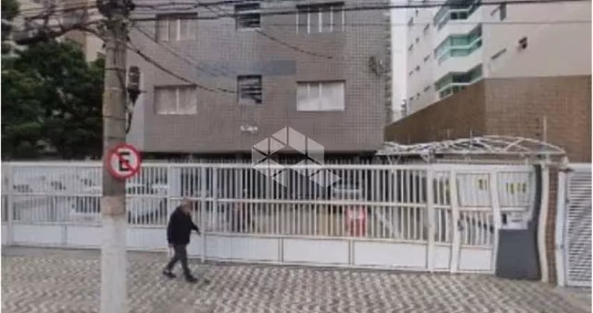 Kitnet  29 m² reformado, canto do forte, praia grande sp.
