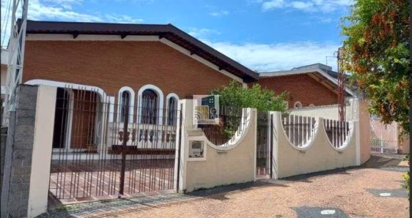 Casa à venda no bairro Jardim Leonor - Campinas/SP