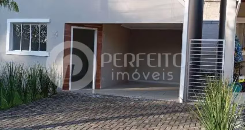 Sobrado novo em Condominio de Vila / suite com closet e varanda privativa   – Jardim Sumarezinho
