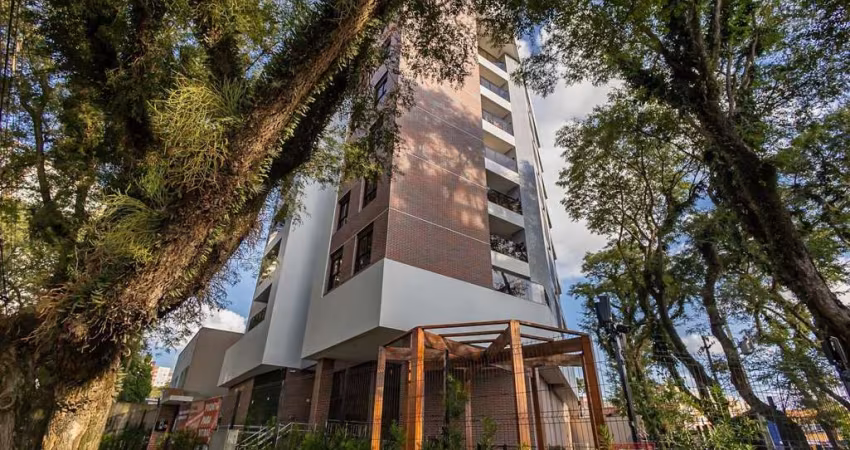 Apartamento em Portão  -  Curitiba