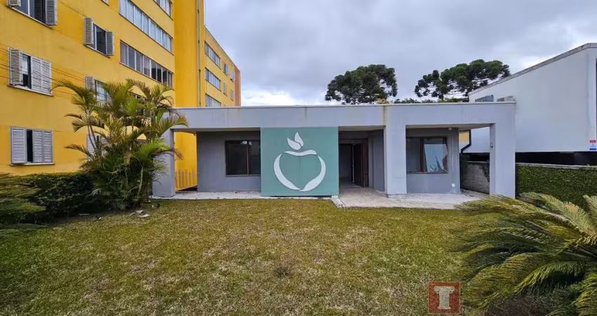Casa comercial para alugar na Rua Pasteur, 820, Água Verde, Curitiba
