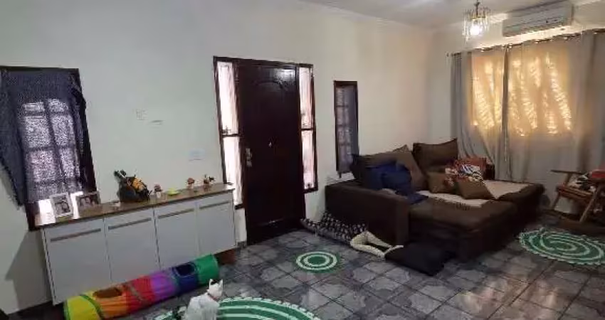 Casa com 3 quartos à venda no Planalto, Araçatuba 