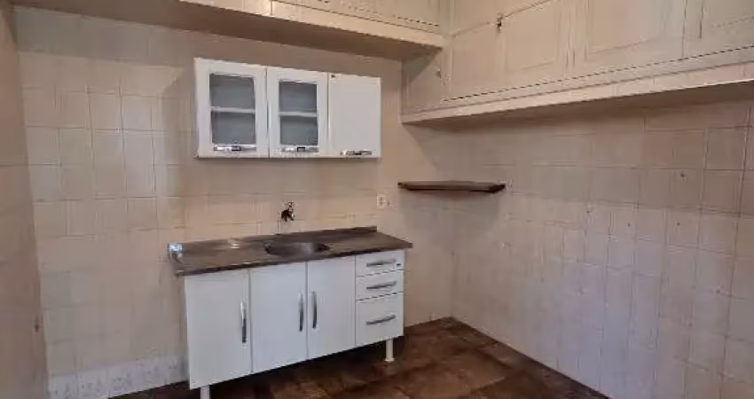 Casa com 2 quartos para alugar no Icaray, Araçatuba 