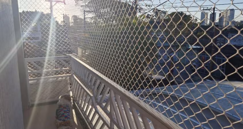 Sobrado para venda com 4 quartos, sendo 4 suítes, 185m²