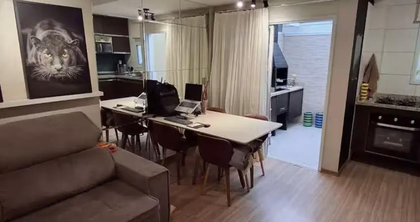 Casa no condomínio condomínio residencial living sabará para venda com 2 quartos, sendo 2 suítes, 68m²