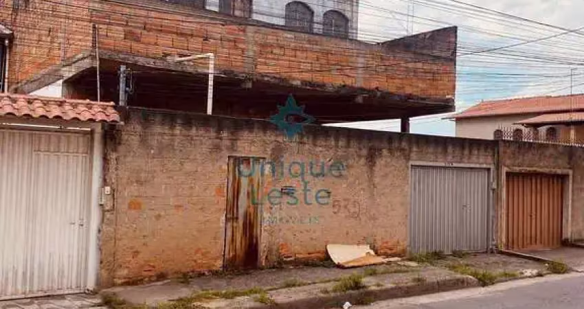 Casa com quintal e loja  piratininga (venda nova), belo horizonte, mg
