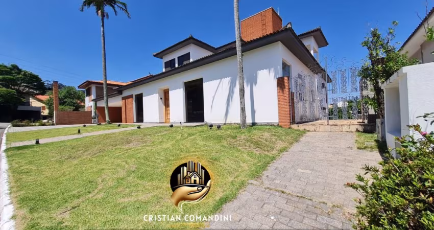 Casa Alto Padrão para Venda em Santana de Parnaíba no bairro Alphaville