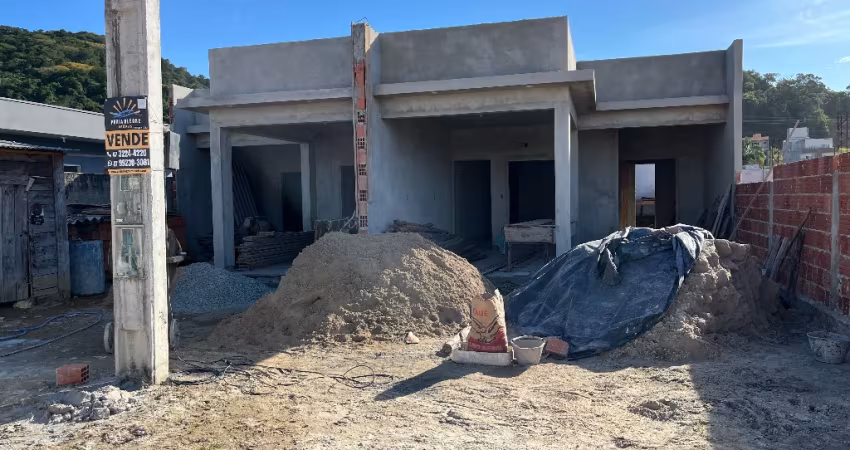 CASA GEMINADA POR R$400 MIL EM PENHA SC