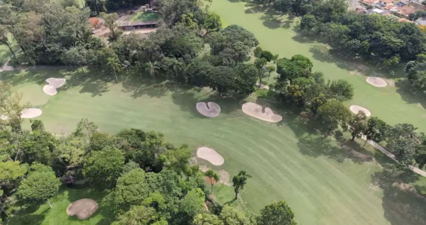 VENDO APARTAMENTO GOLF CLUBE