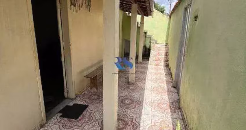 COMPRE 2 CASAS EM UM LOTE AMPLO NA REGIÃO DE JUSTINOPOLIS