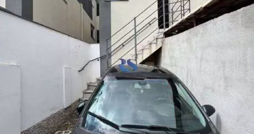 Compre Casa geminada com entrada individual de dois quartos no Bairro Esperança em Justinopolis Ribeirão Das Neves