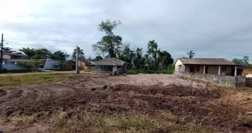 TERRENO NA BARRA DO SAÍ
