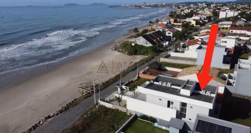 EXELENTE SOBRADO EM FRENTE AO MAR EM ITAPOÁ BALNEARIO CAMBIJU