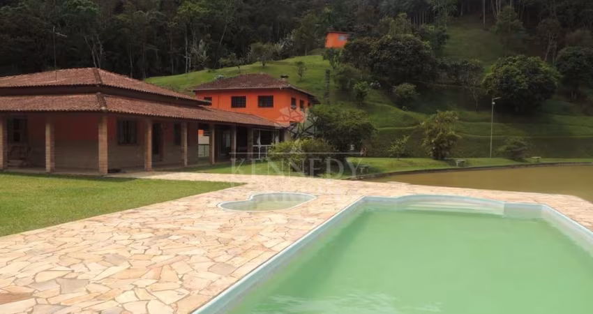 Chácara / sítio com 3 quartos à venda no Centro, Juquitiba 