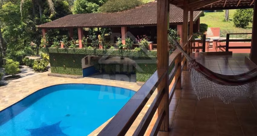 Chácara / sítio com 2 quartos à venda no Centro, Juquitiba 