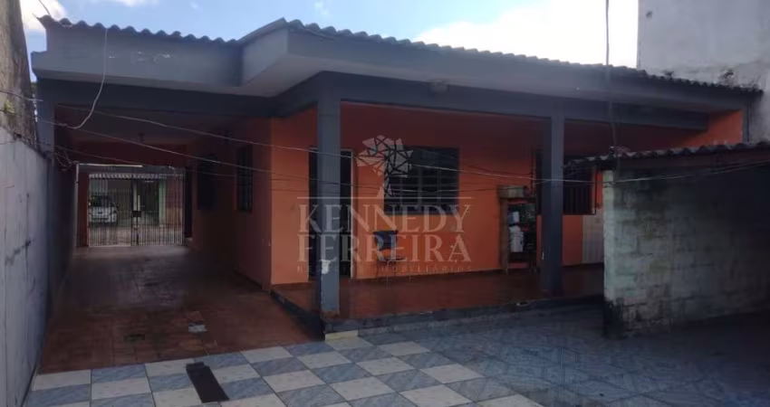 Casa com 3 quartos à venda no Centro, Juquitiba 