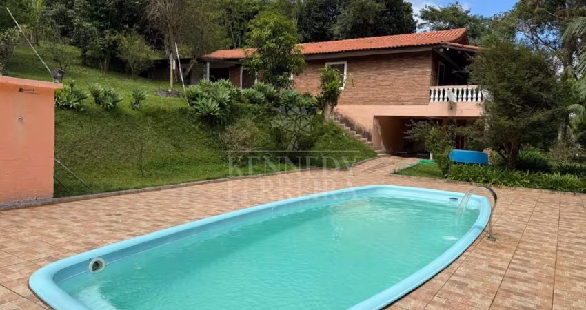 Chácara / sítio com 3 quartos à venda no Centro, Juquitiba 