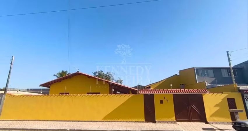 Casa com 2 quartos à venda no Centro, Peruíbe 