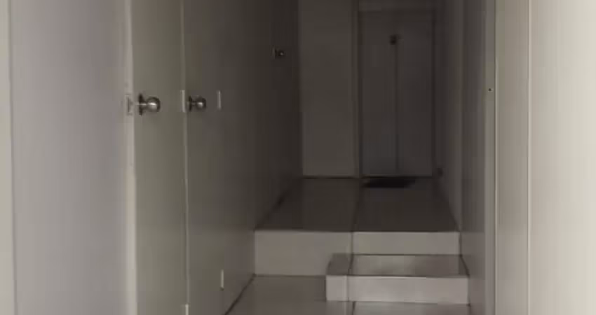 Quartos individuais com áreas comuns compartilhadas