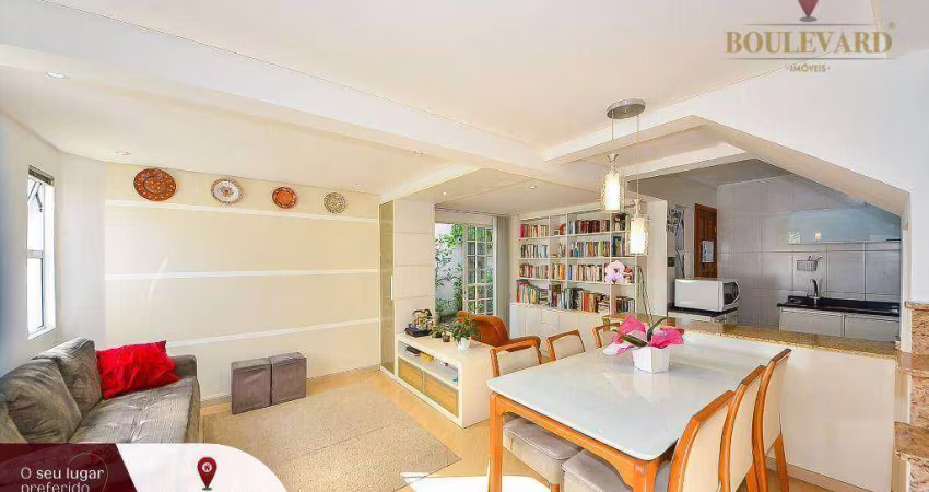 Sobrado em condomínio fechado, com 3 dormitórios à venda, 84 m² por R$ 475.000 - Uberaba - Curitiba/PR