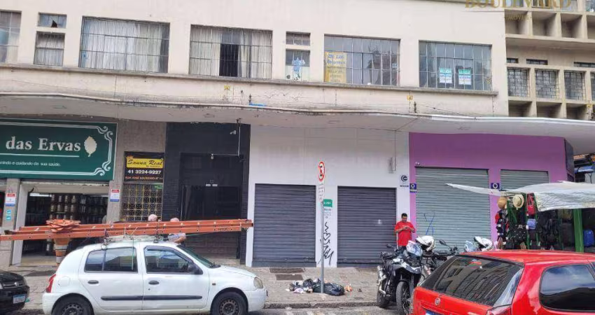 Sala à venda no Edifício Correia de Freitas, 32 m² por R$ 130.000 - Centro - Curitiba/PR