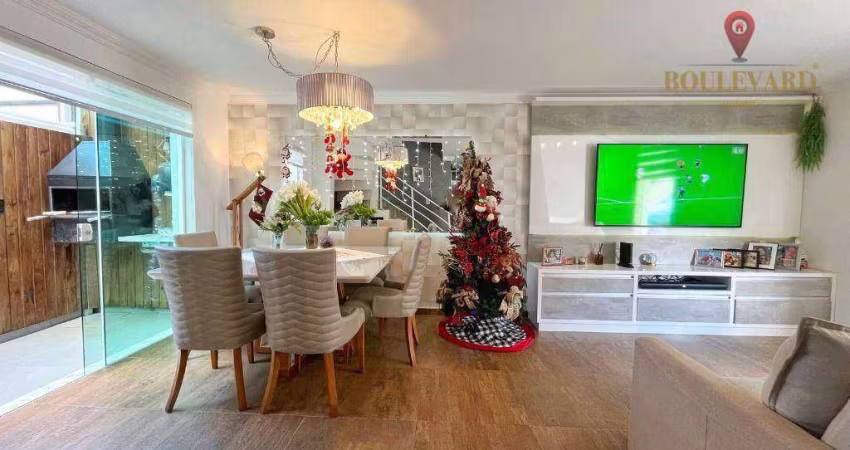 Sobrado com 3 dormitórios à venda, 132 m² por R$ 1.090.000,00 - Uberaba - Curitiba/PR