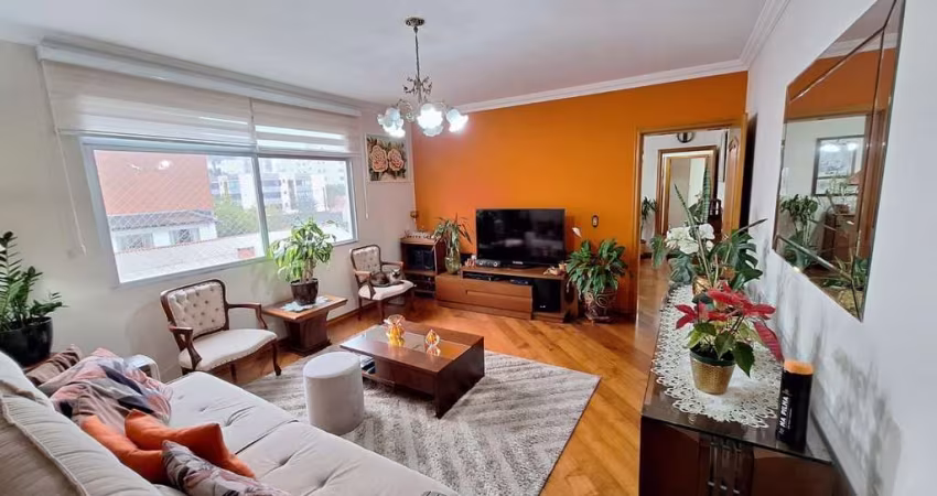 Alto da XV, Apartamento Amplo, Elevador, 116 metros privativos, 4 andar, 3 quartos com armários, su