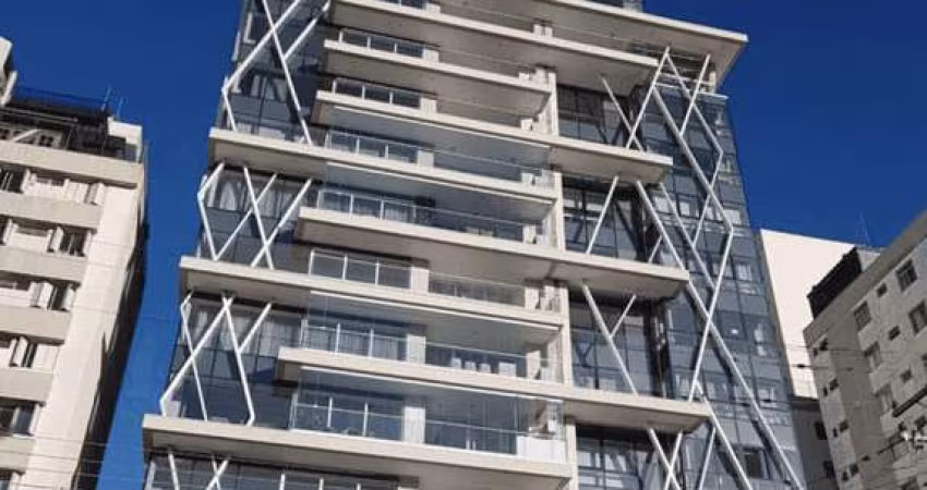 Batel, Apto Ed. LLUM BATEL,385m² privativos, 4 suítes, 4 vagas, um por andar, à venda, Curitiba, PR