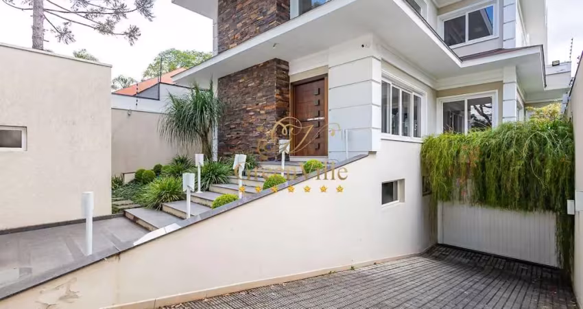 Jardim social , casa 750m²,  5 quartos, 4 suítes, escritório  10 vagas, desocupada, piscina, à vend