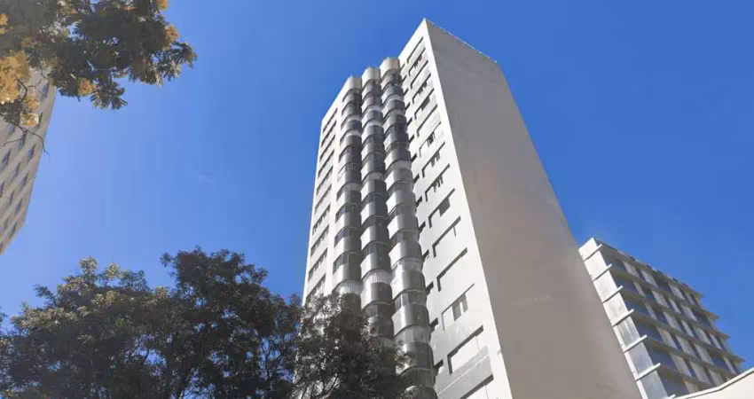 Centro, ed.la defense, um por andar, 3 suítes, 3 vagas, lareira, varanda, churrasqueira a carvão, à