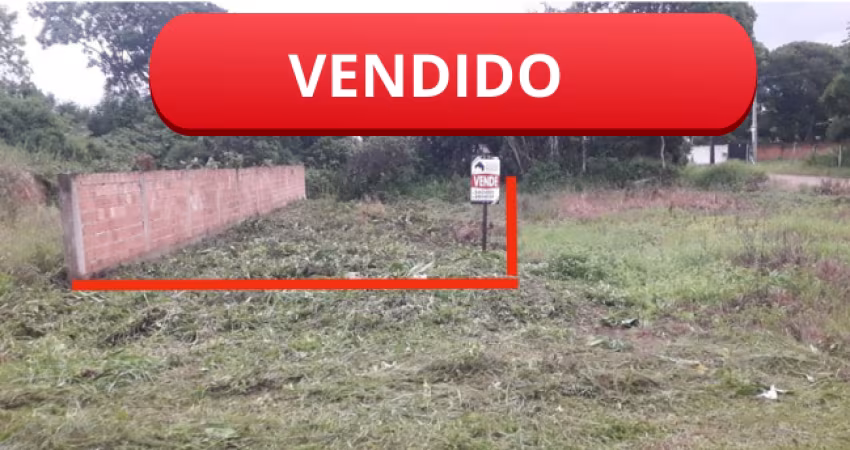 Vende -se terreno no Balneário Londrina