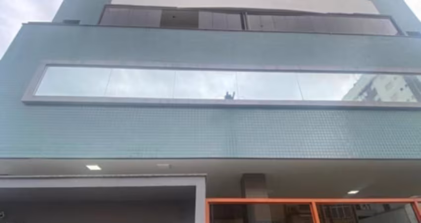 Amplo Apartamento Garden